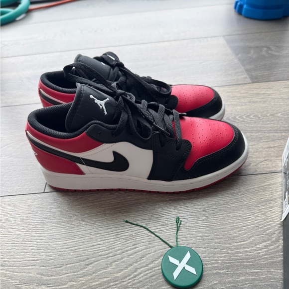 Jordan 1 Low GS - Picture 5 of 8